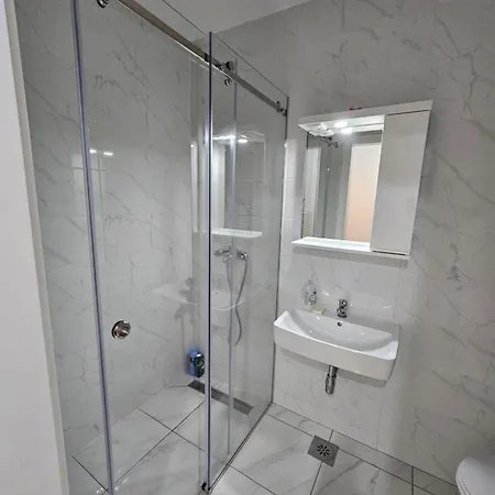 Apartament Urukalo *